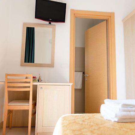 Tortoreto Hotel Capitano מראה חיצוני תמונה