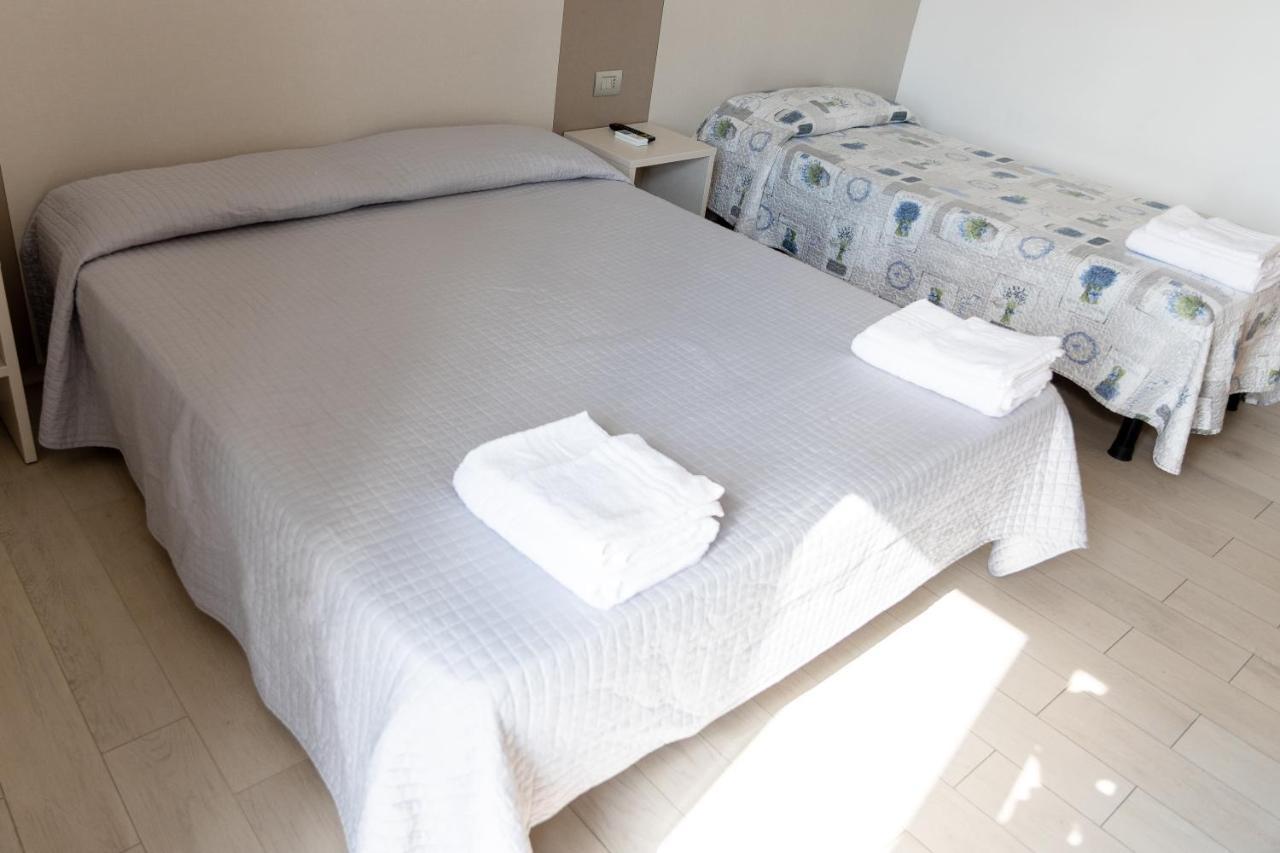 Tortoreto Hotel Capitano מראה חיצוני תמונה